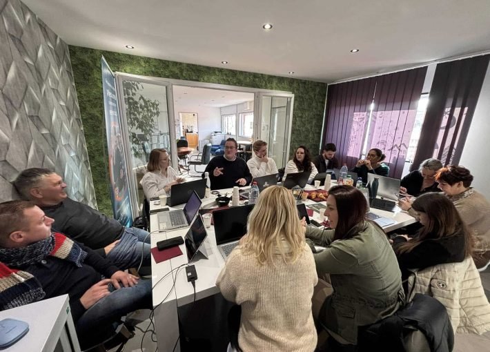 SALLE REUNION CLIENT ROB